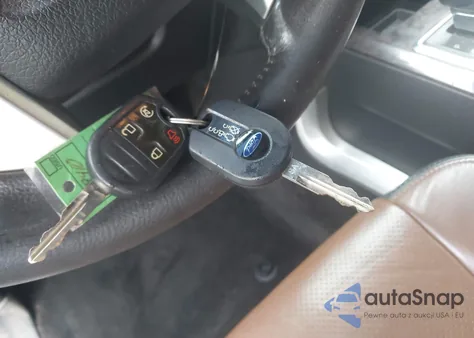 2014 Ford F-150 Platinum из США, поврежденный, VIN 1FTFW1EF6EFC64341